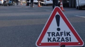 ZİNCİRLEME TRAFİK KAZASI 2 YARALI