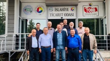 BAŞKAN VURAL’DAN TİCARET ODASINA ZİYARET